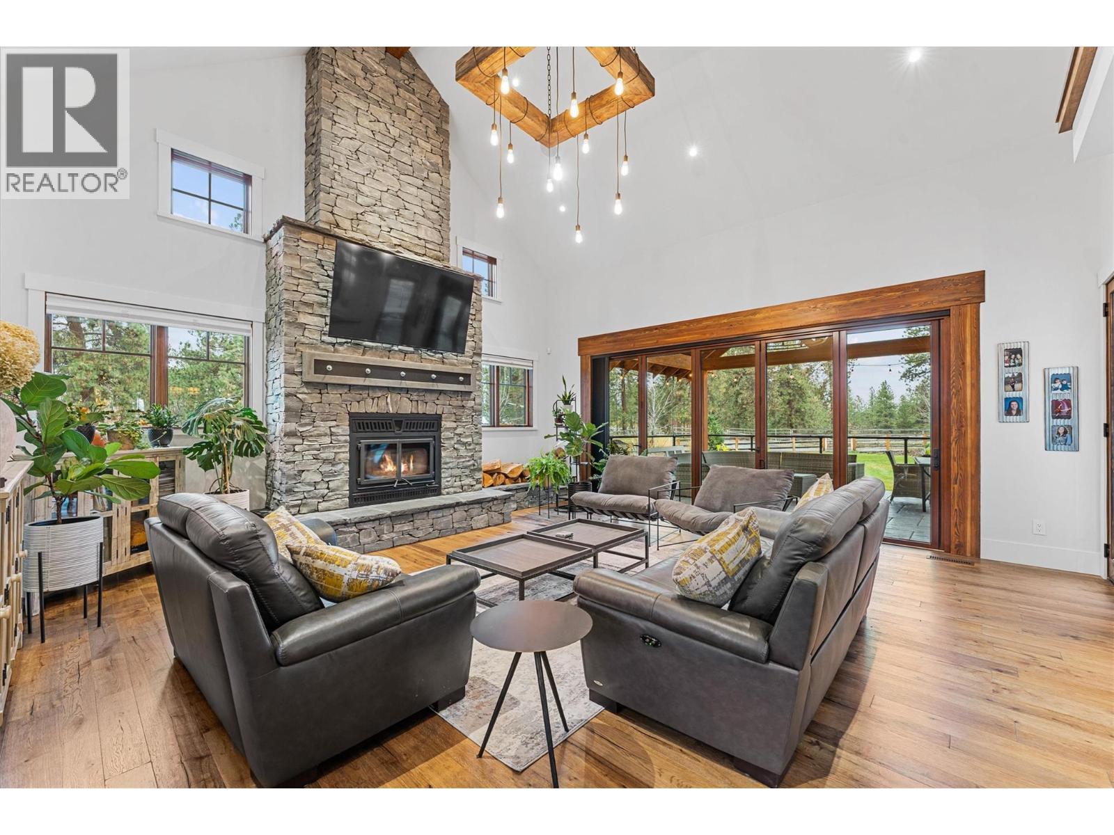 2150 Saucier Road. Kelowna, British Columbia