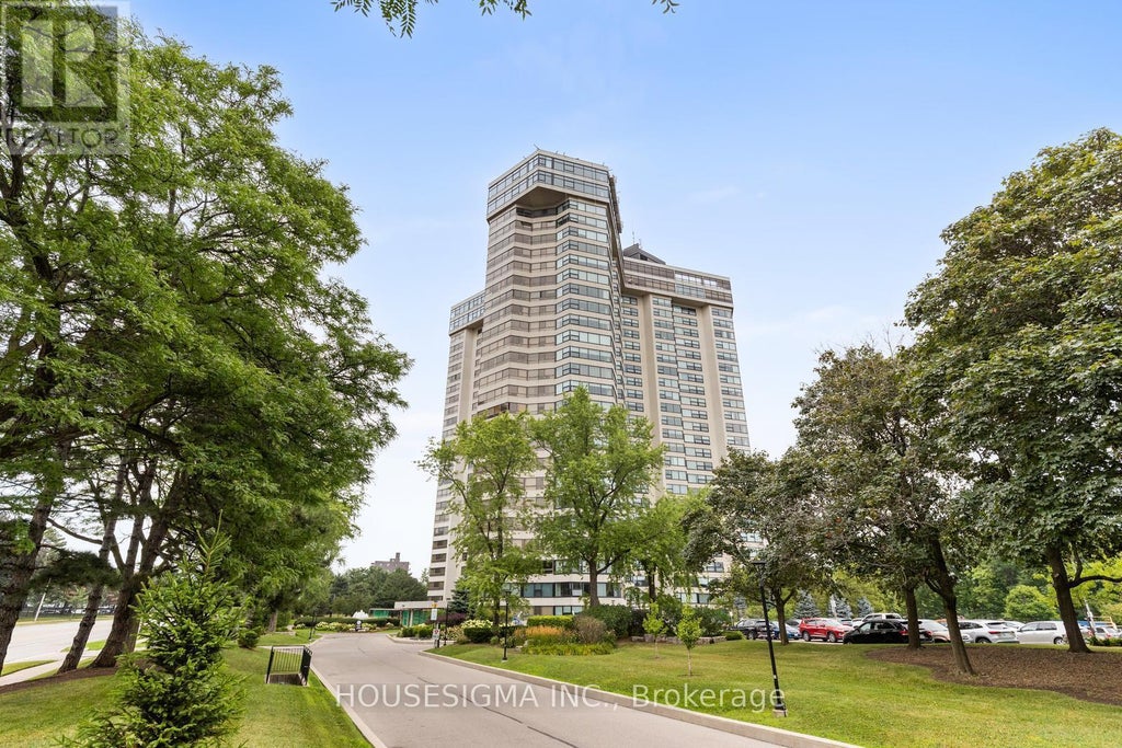 2010 - 1300 Bloor Street, Mississauga (applewood)