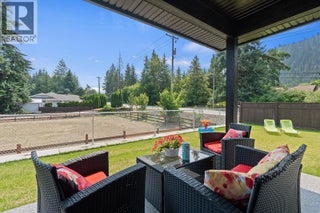 1441 20 Avenue Se Unit# 1. Salmon Arm, British Columbia