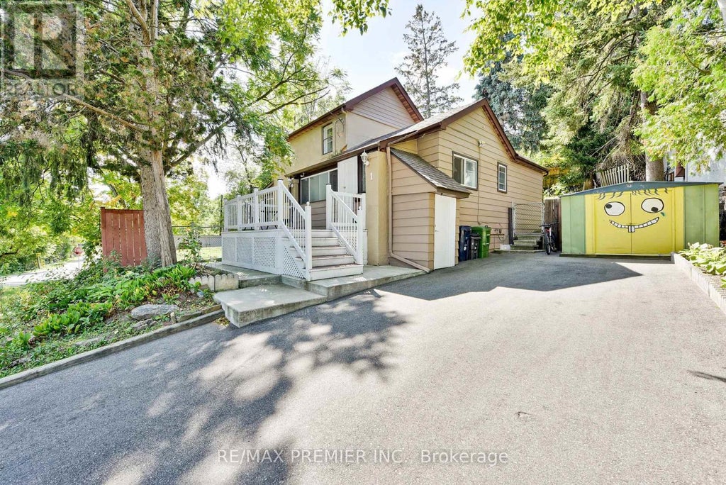 1 Edgebrook Drive, Toronto (thistletown-Beaumonde Heights)