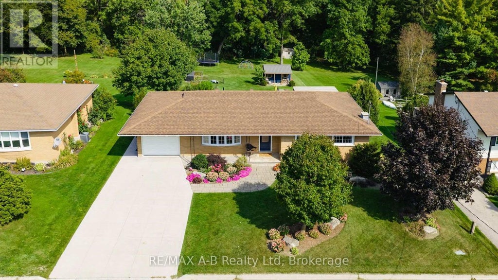 43 Widder Street W, St. Marys