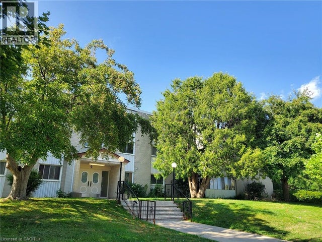 6 Walton Avenue Unit# 104, Kitchener