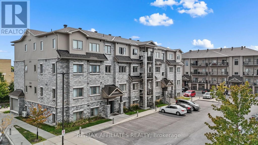 13 - 340 Tribeca Private, Ottawa