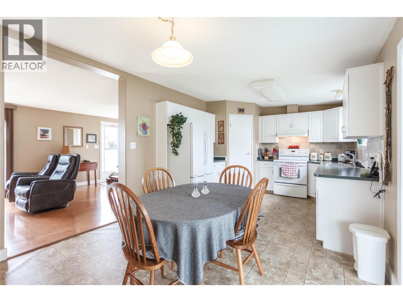 6688 Tronson Road Unit# 17. Vernon, British Columbia