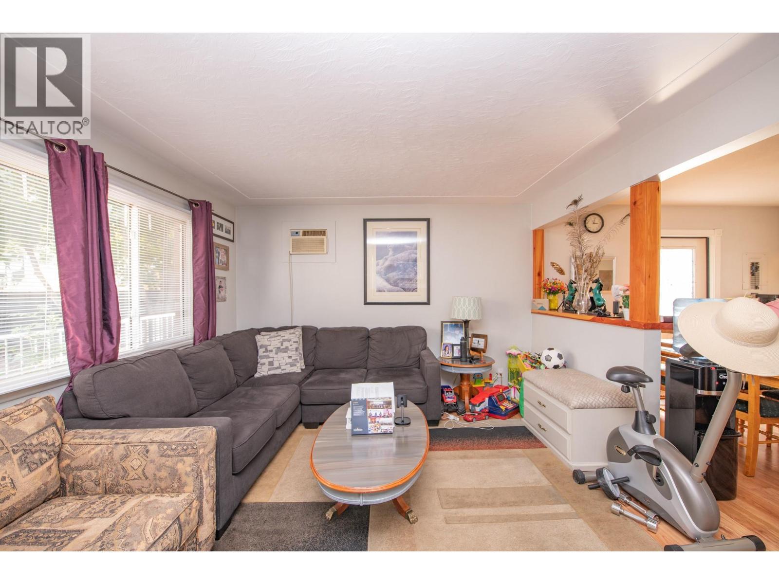 3908 Pleasant Valley Road. Vernon, British Columbia