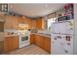 3908 Pleasant Valley Road. Vernon, British Columbia