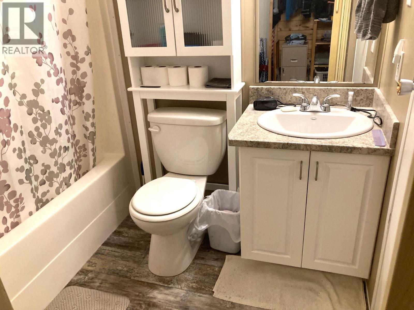 1420 Trans Canada Highway Unit# 28. Sorrento, British Columbia