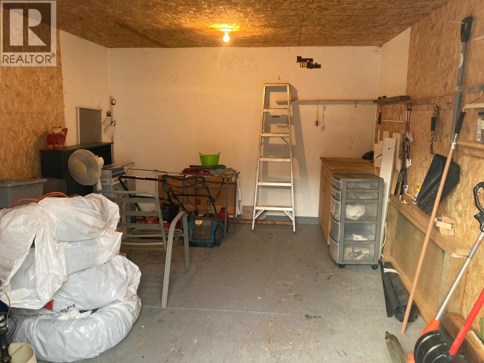 1420 Trans Canada Highway Unit# 28. Sorrento, British Columbia