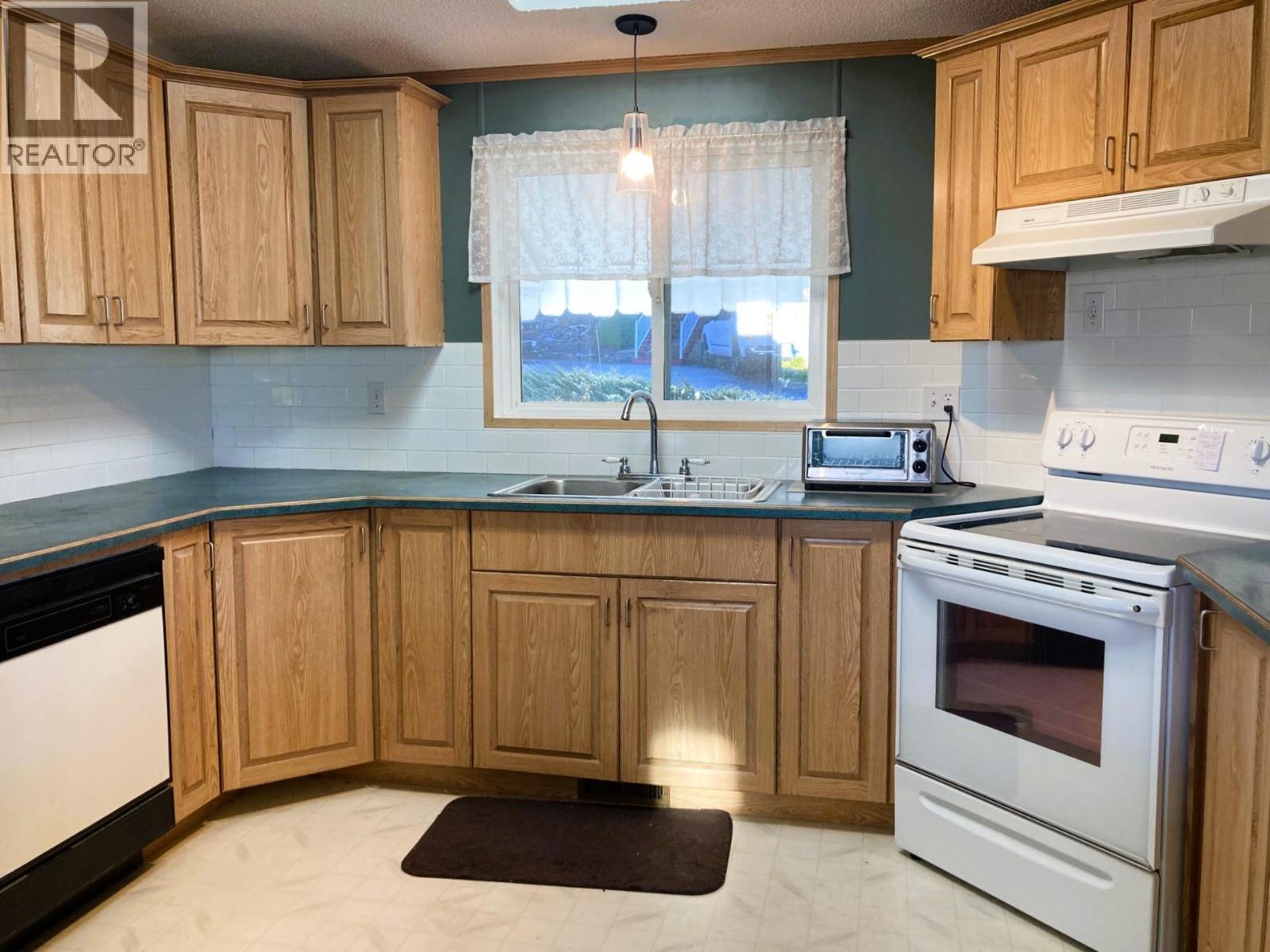 1420 Trans Canada Highway Unit# 28. Sorrento, British Columbia