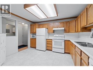 251 6 Street Se Unit# 110. Salmon Arm, British Columbia