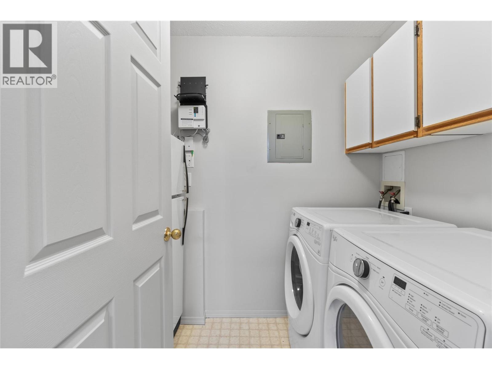 251 6 Street Se Unit# 110. Salmon Arm, British Columbia