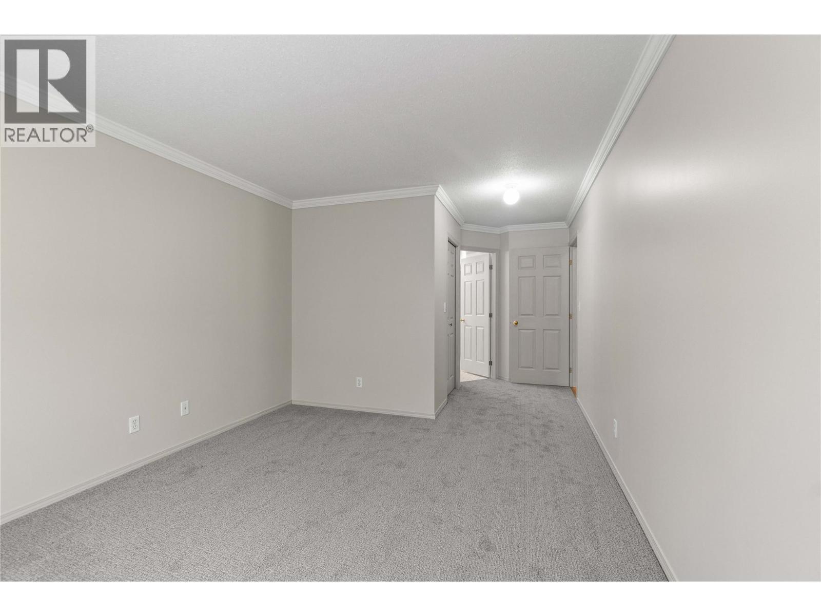 251 6 Street Se Unit# 110. Salmon Arm, British Columbia