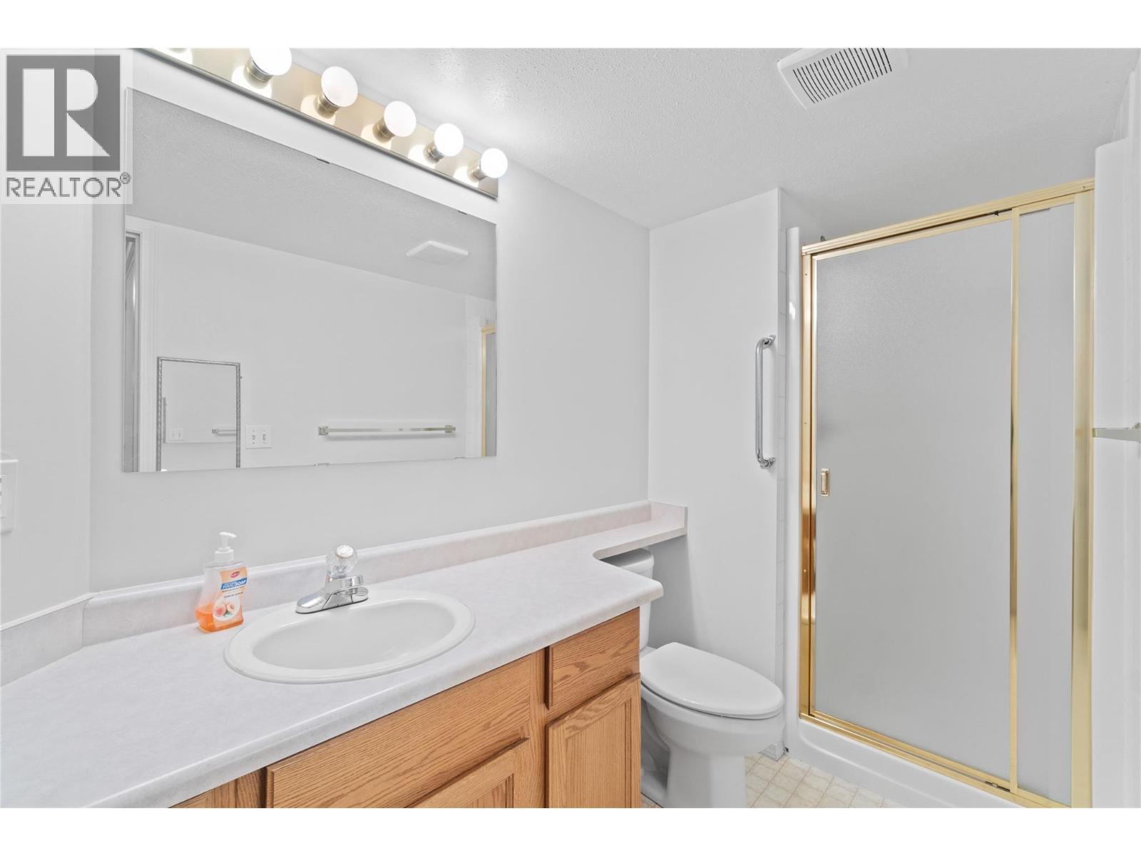 251 6 Street Se Unit# 110. Salmon Arm, British Columbia