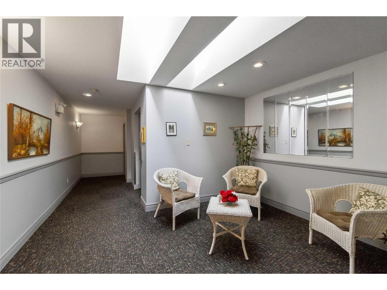 251 6 Street Se Unit# 110. Salmon Arm, British Columbia