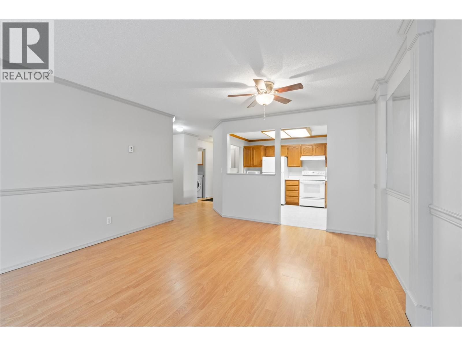 251 6 Street Se Unit# 110. Salmon Arm, British Columbia