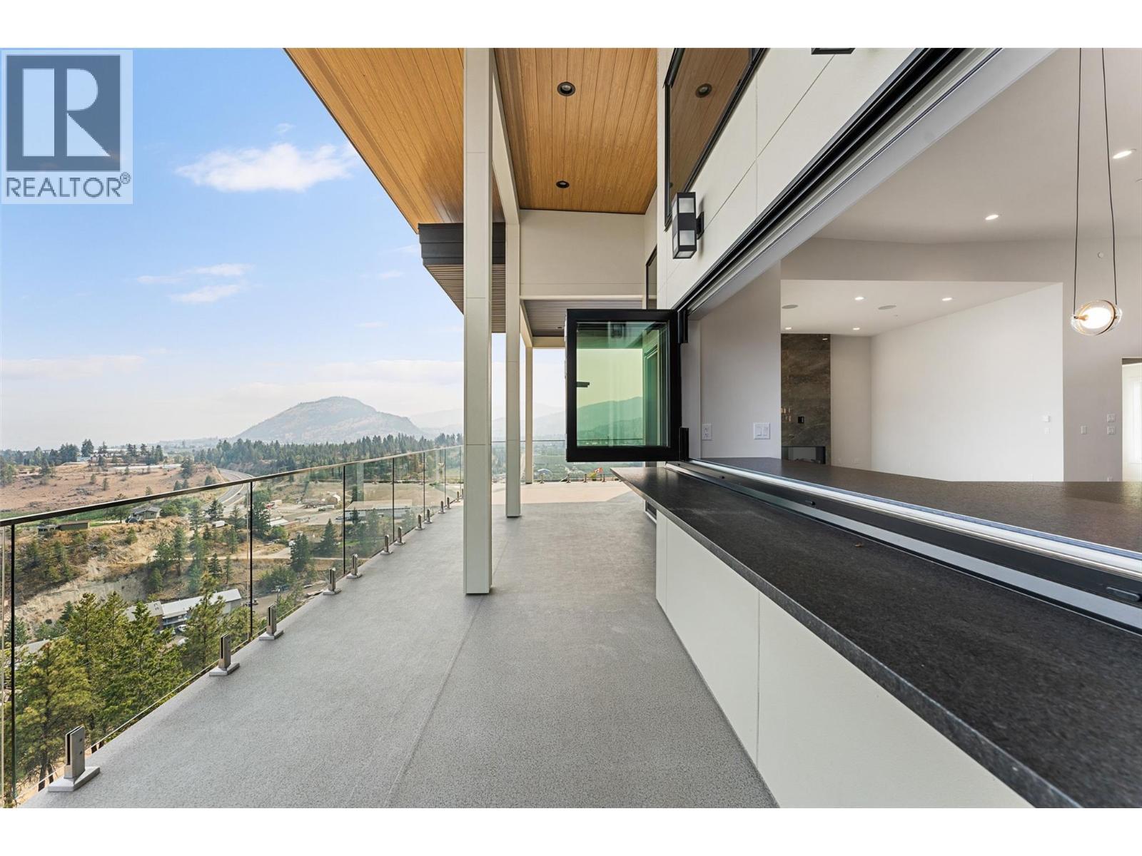 18697 Mckenzie Court. Summerland, British Columbia