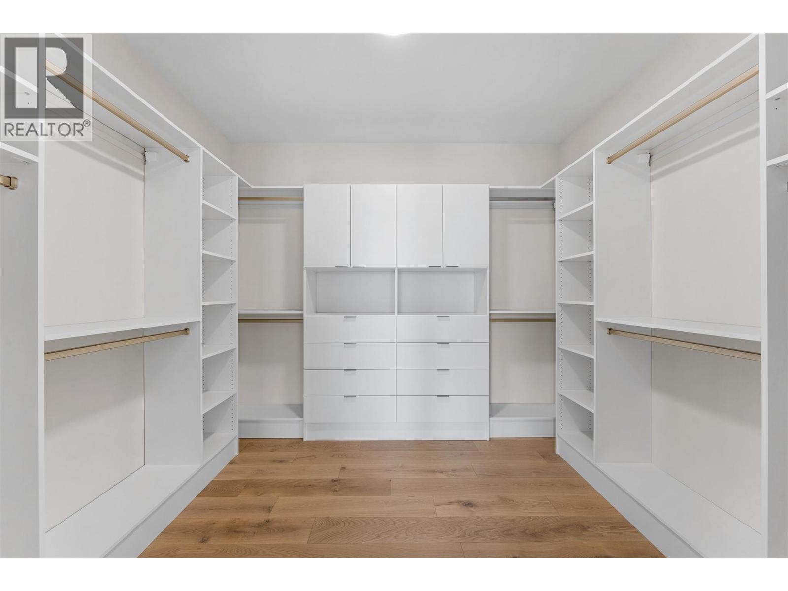 18697 Mckenzie Court. Summerland, British Columbia