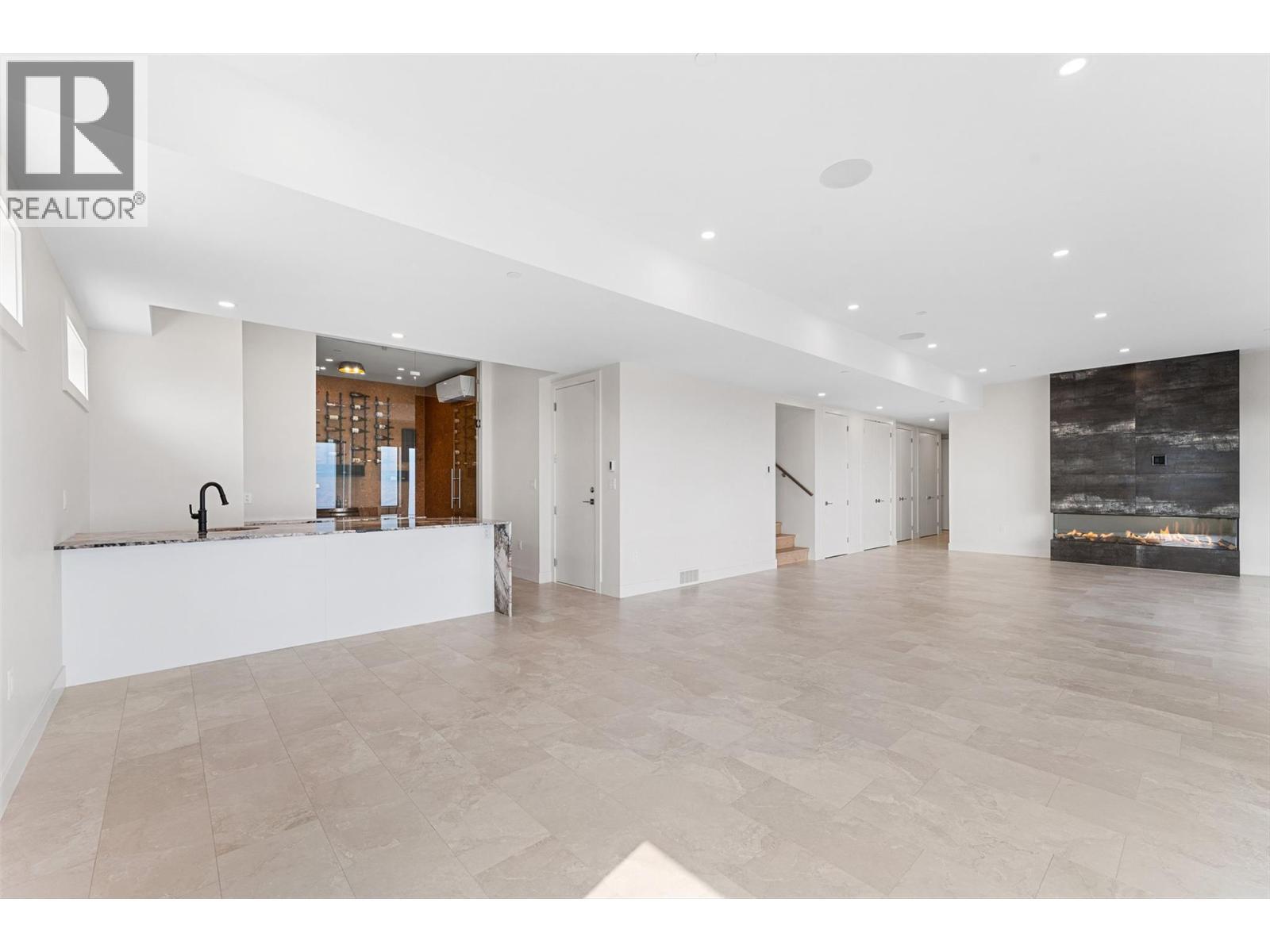 18697 Mckenzie Court. Summerland, British Columbia