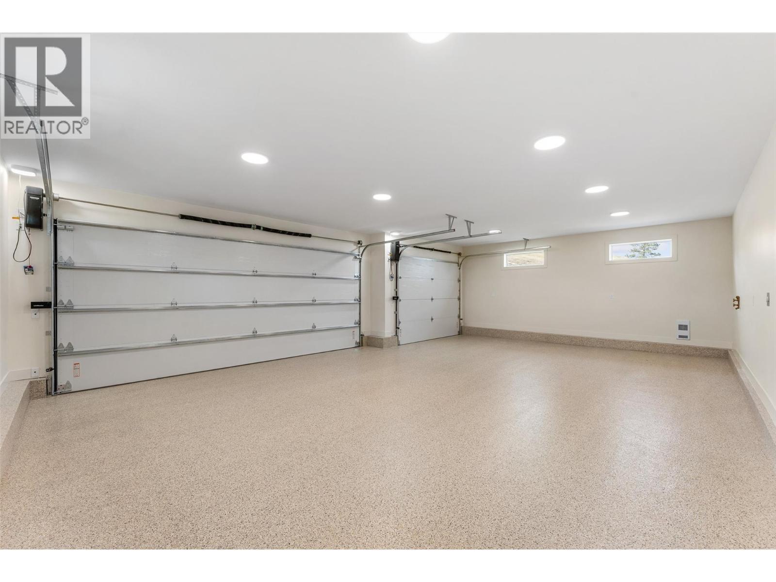 18697 Mckenzie Court. Summerland, British Columbia