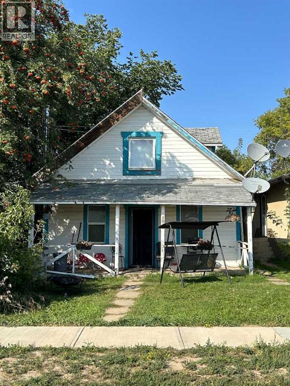 5030 52 Avenue, High Prairie