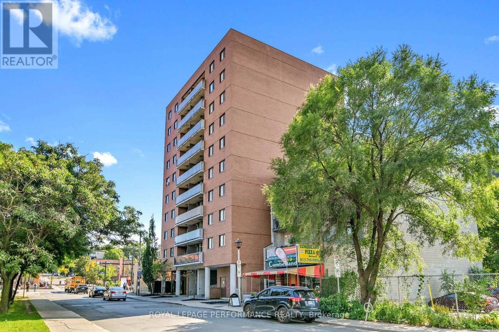 501 - 154 Nelson Street, Ottawa