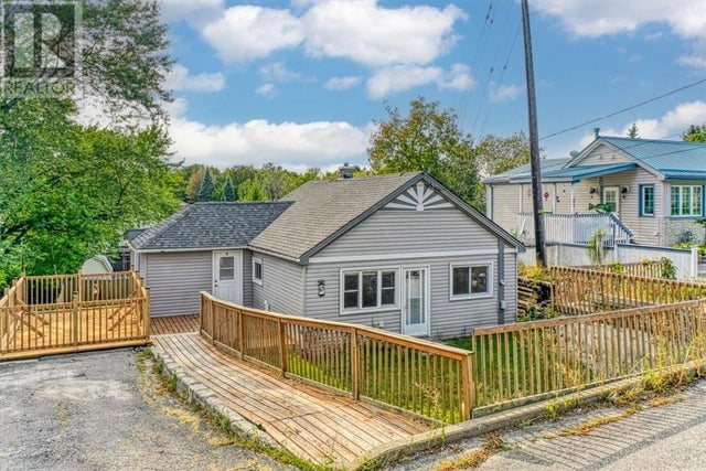 67 Mooney Street, Sudbury