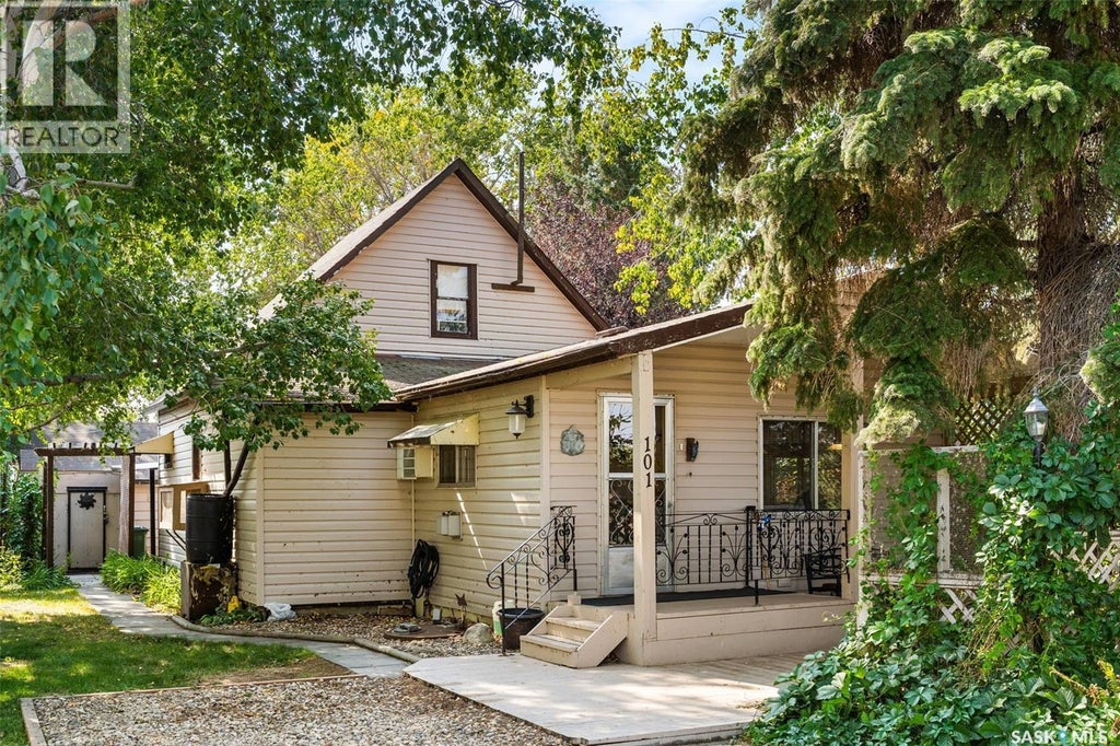 101 6th Street, Etters Beach