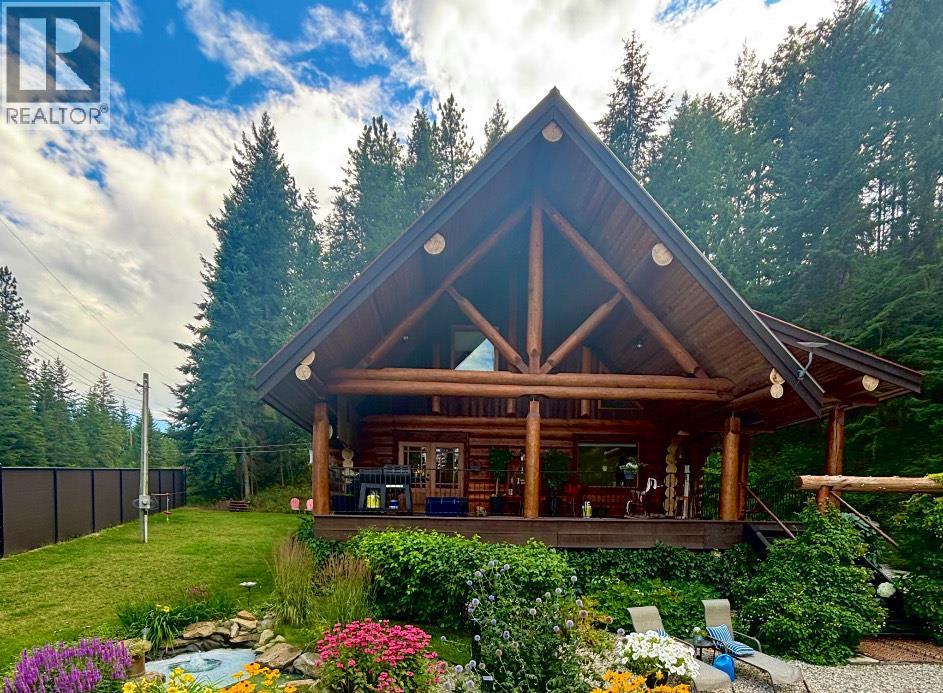 1474 Yankee Flats Road. Salmon Arm, British Columbia