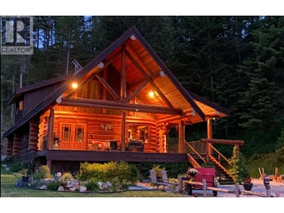 1474 Yankee Flats Road. Salmon Arm, British Columbia