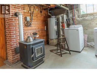 1230 Shuswap Avenue. Sicamous, British Columbia