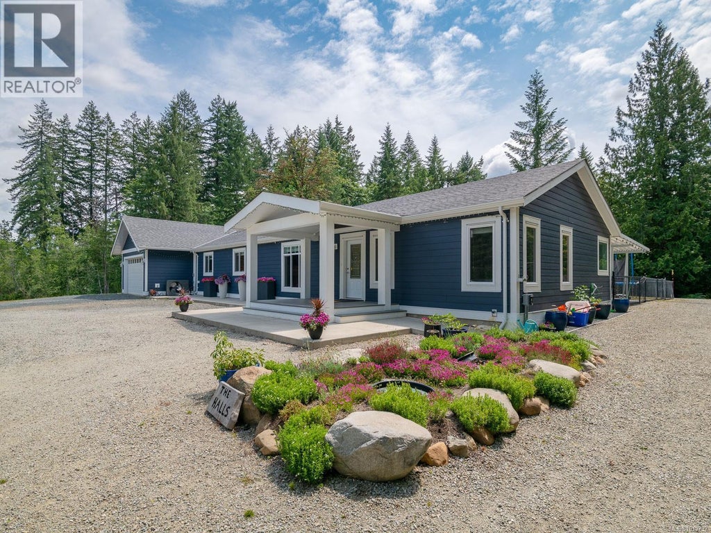 7444 Bell Road, Port Alberni