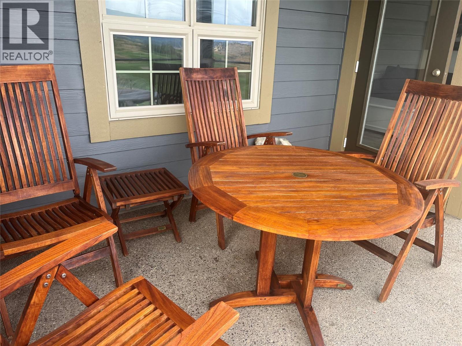 105 Village Centre Court Unit# 324. Vernon, British Columbia