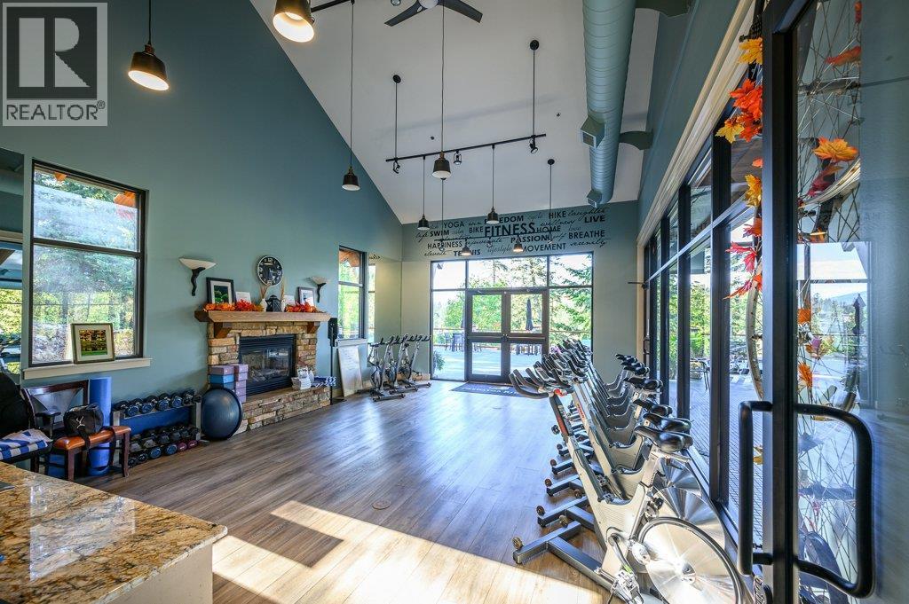 105 Village Centre Court Unit# 324. Vernon, British Columbia