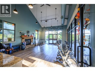 105 Village Centre Court Unit# 324. Vernon, British Columbia