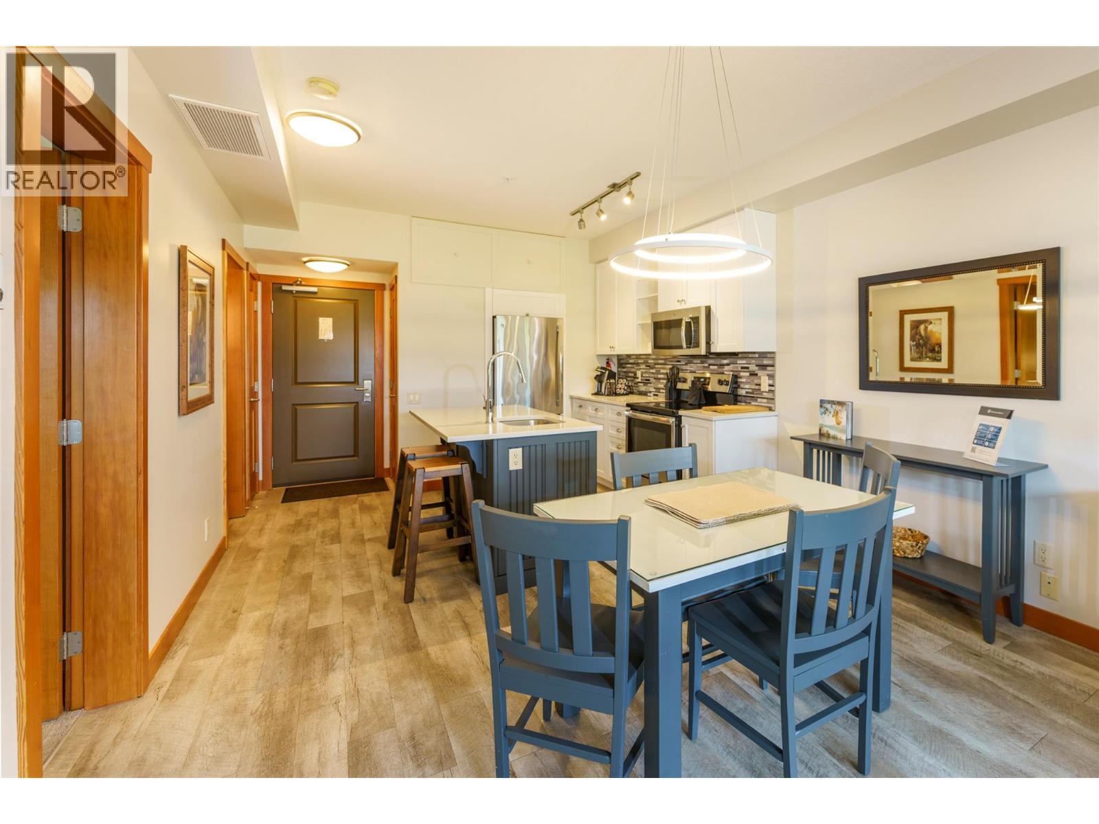 105 Village Centre Court Unit# 324. Vernon, British Columbia