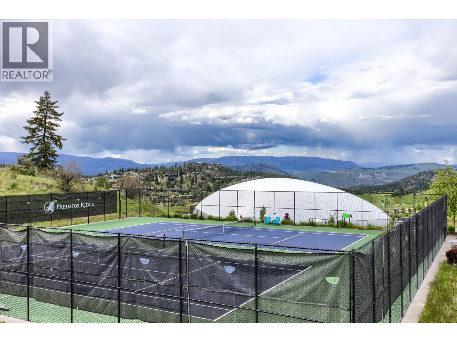 105 Village Centre Court Unit# 324. Vernon, British Columbia