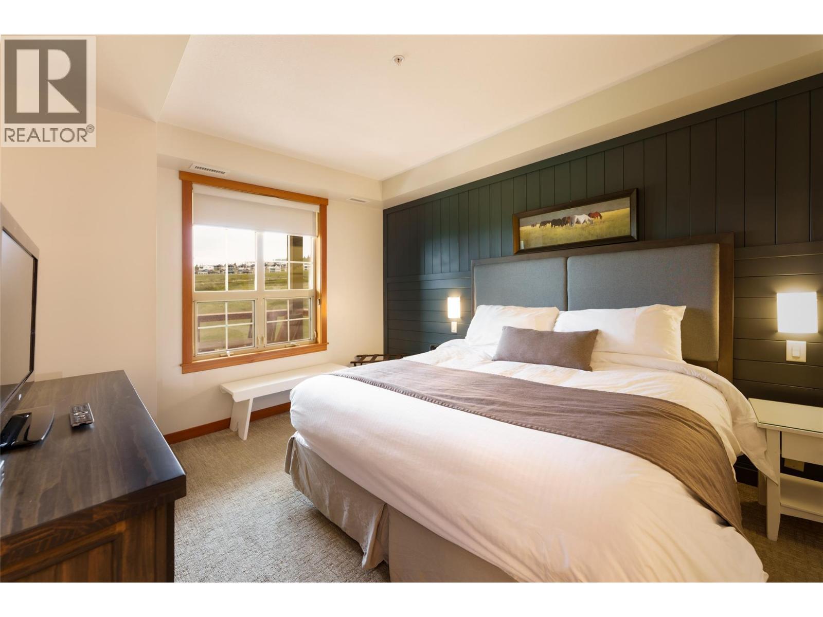 105 Village Centre Court Unit# 324. Vernon, British Columbia