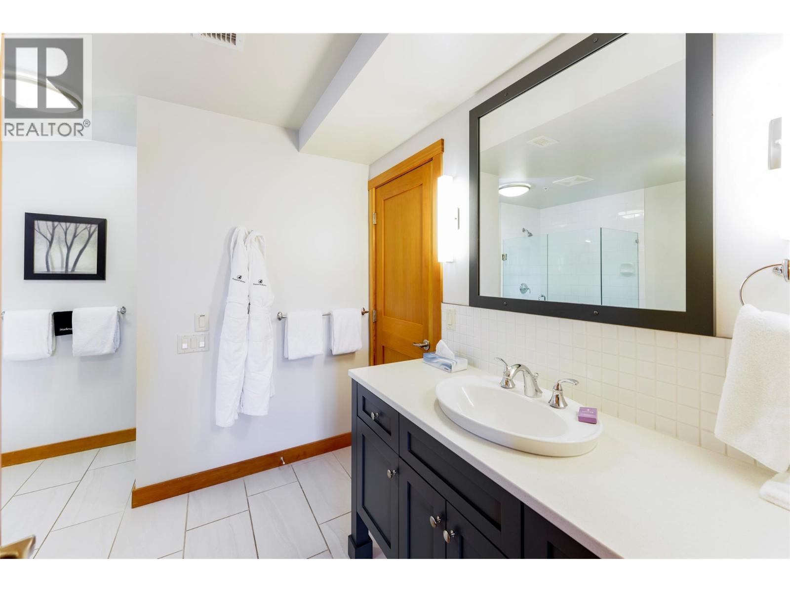 105 Village Centre Court Unit# 324. Vernon, British Columbia