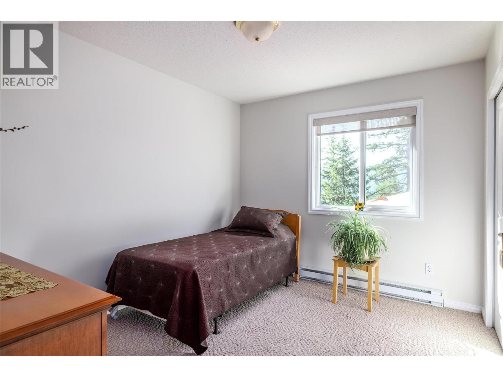 8514 Sun Valley Road. Kelowna, British Columbia