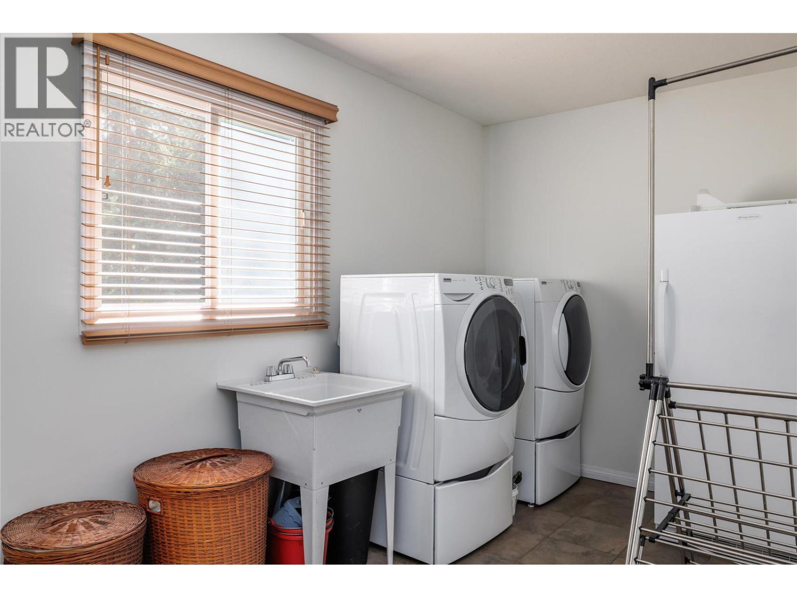 8514 Sun Valley Road. Kelowna, British Columbia