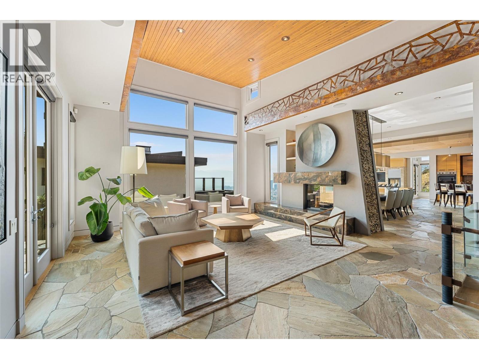 742 Highpointe Place. Kelowna, British Columbia