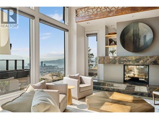 742 Highpointe Place. Kelowna, British Columbia