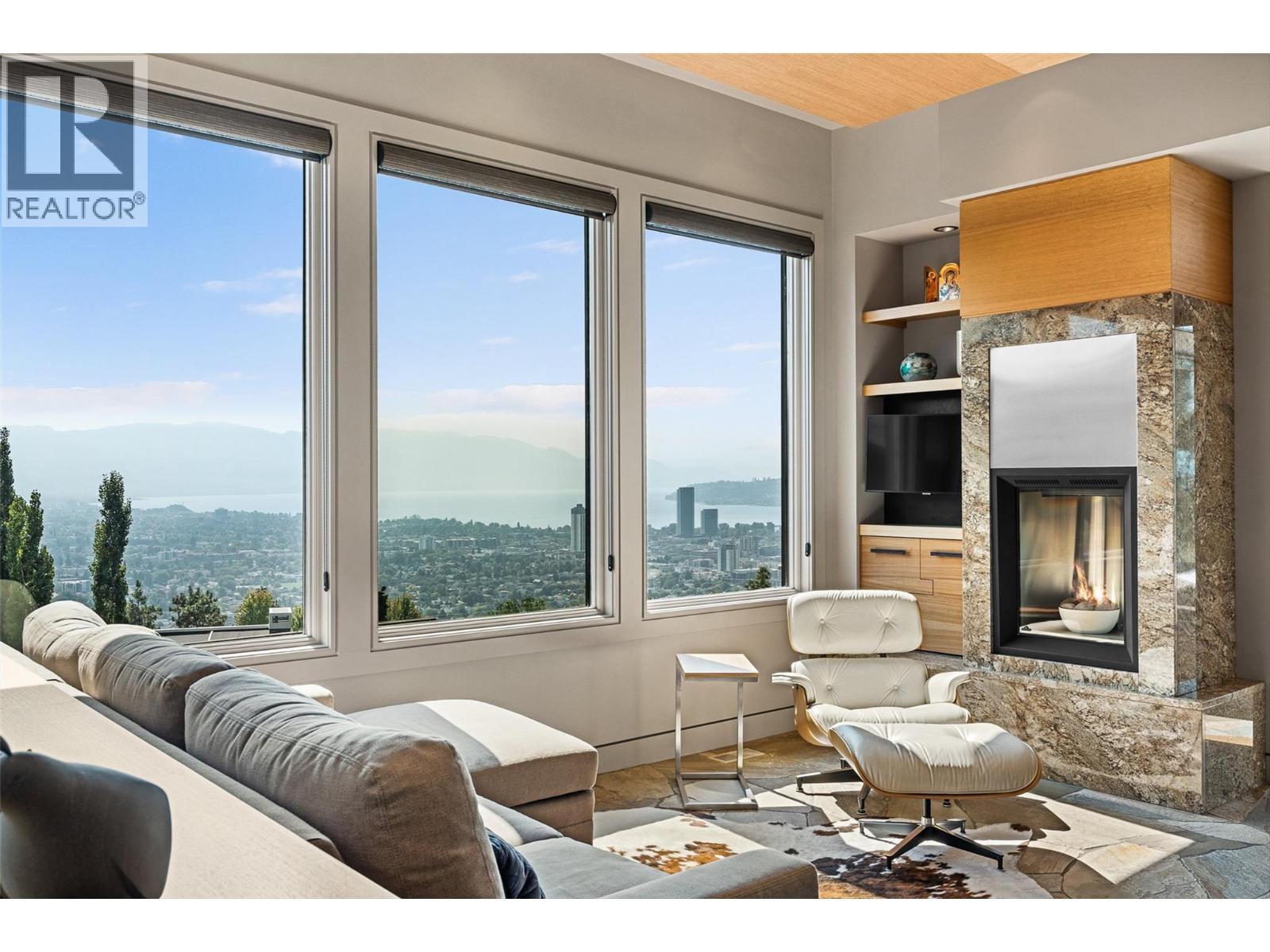 742 Highpointe Place. Kelowna, British Columbia