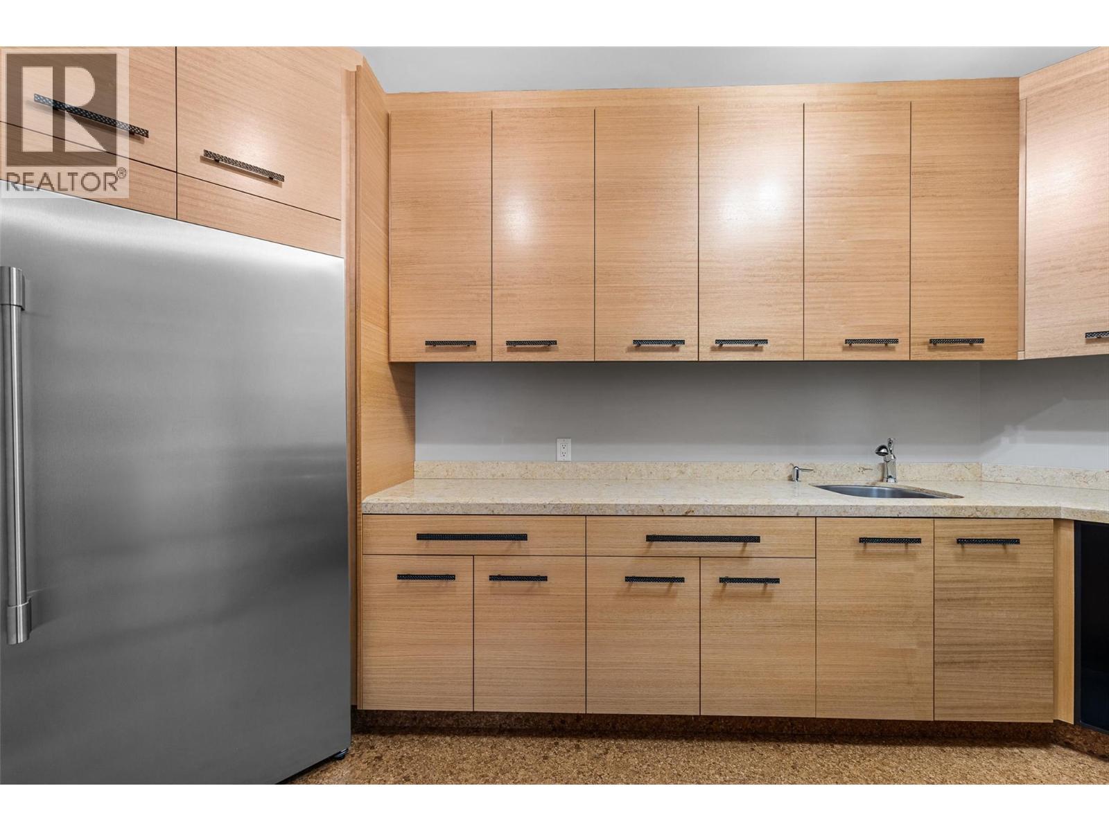 742 Highpointe Place. Kelowna, British Columbia