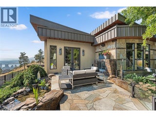 742 Highpointe Place. Kelowna, British Columbia