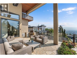 742 Highpointe Place. Kelowna, British Columbia