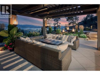 742 Highpointe Place. Kelowna, British Columbia