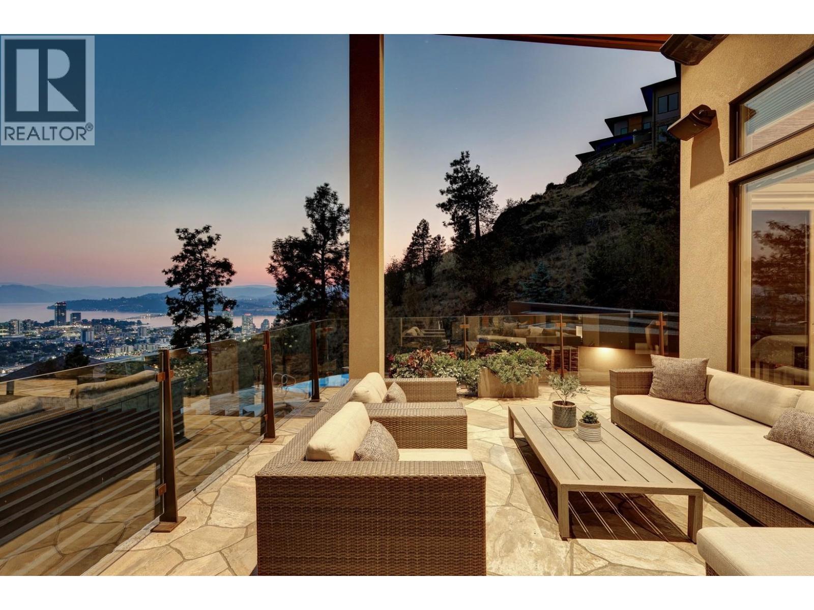 742 Highpointe Place. Kelowna, British Columbia