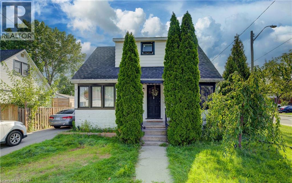 15 West 1st Street, Hamilton