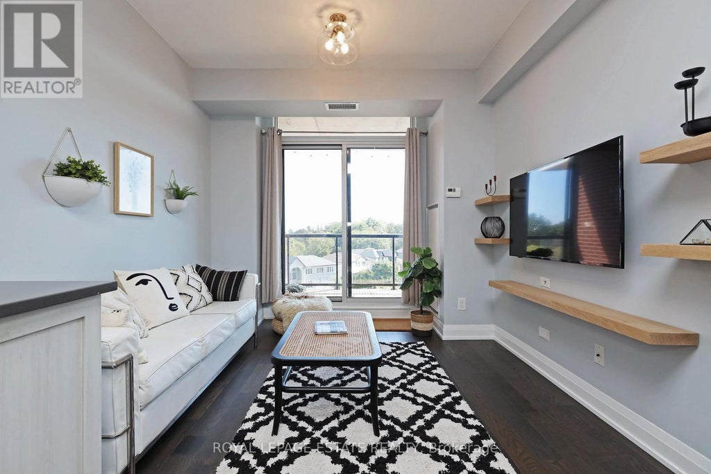 601 - 3655 Kingston Road, Toronto (scarborough Village)